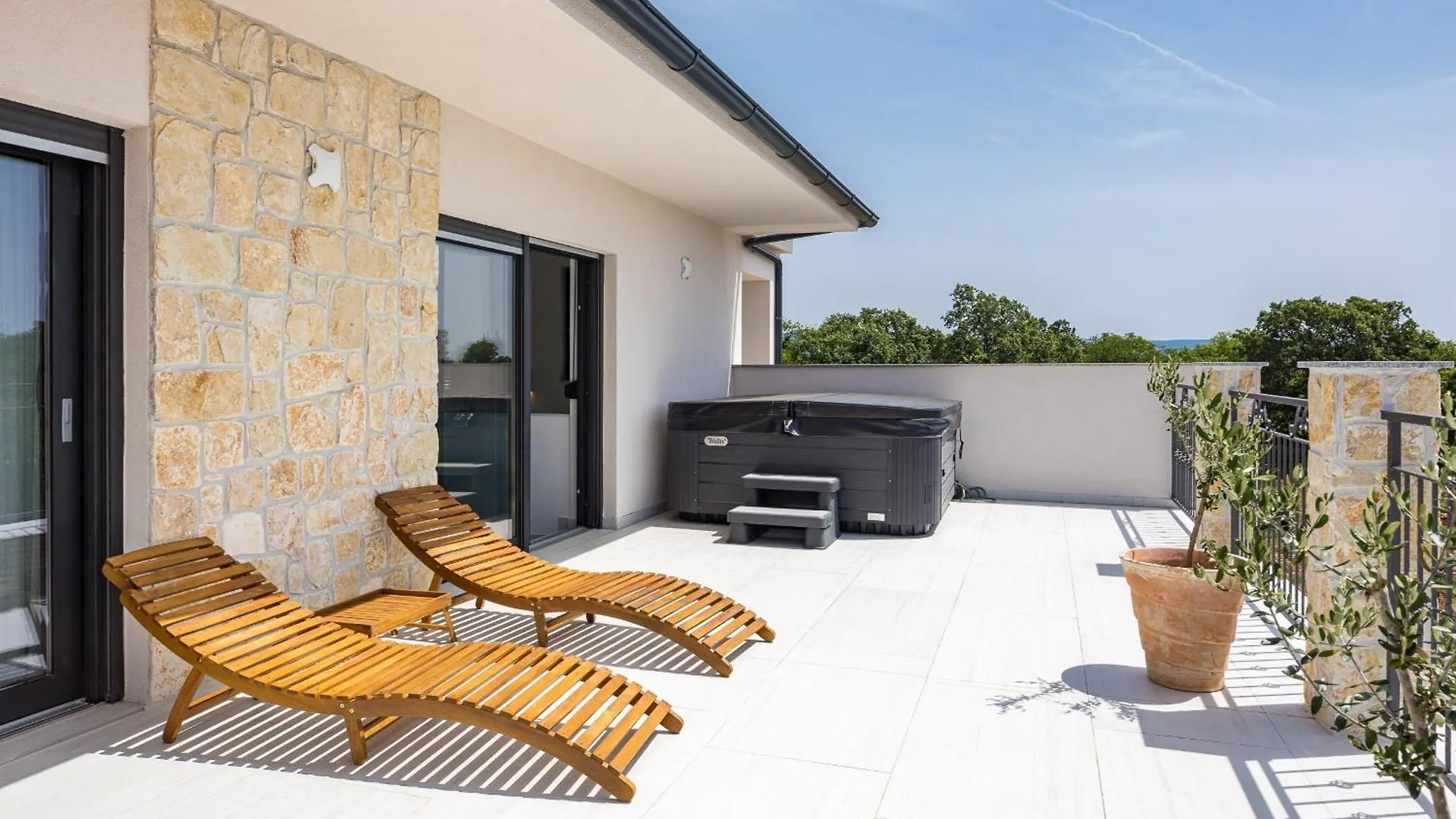 Enchanting Vacation Villas With Pool And Jacuzzi Krnica